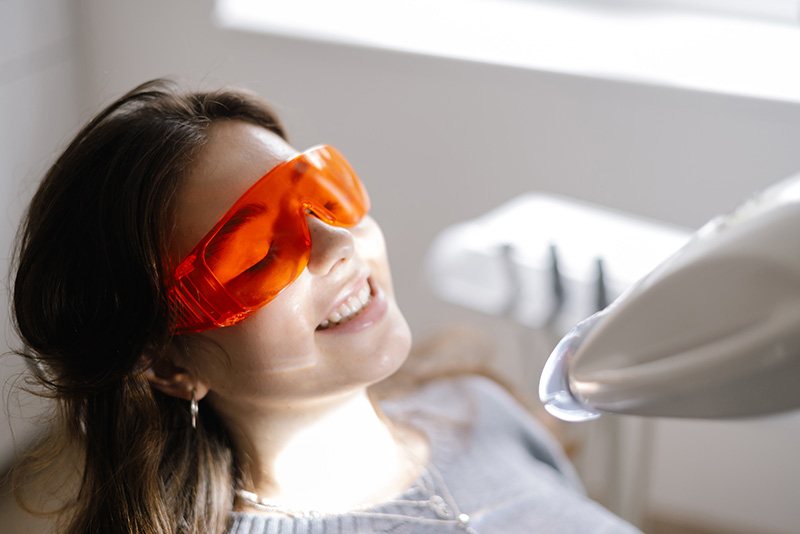 Atmintinė, ką svarbu žinoti po dantų balinimo procedūros
